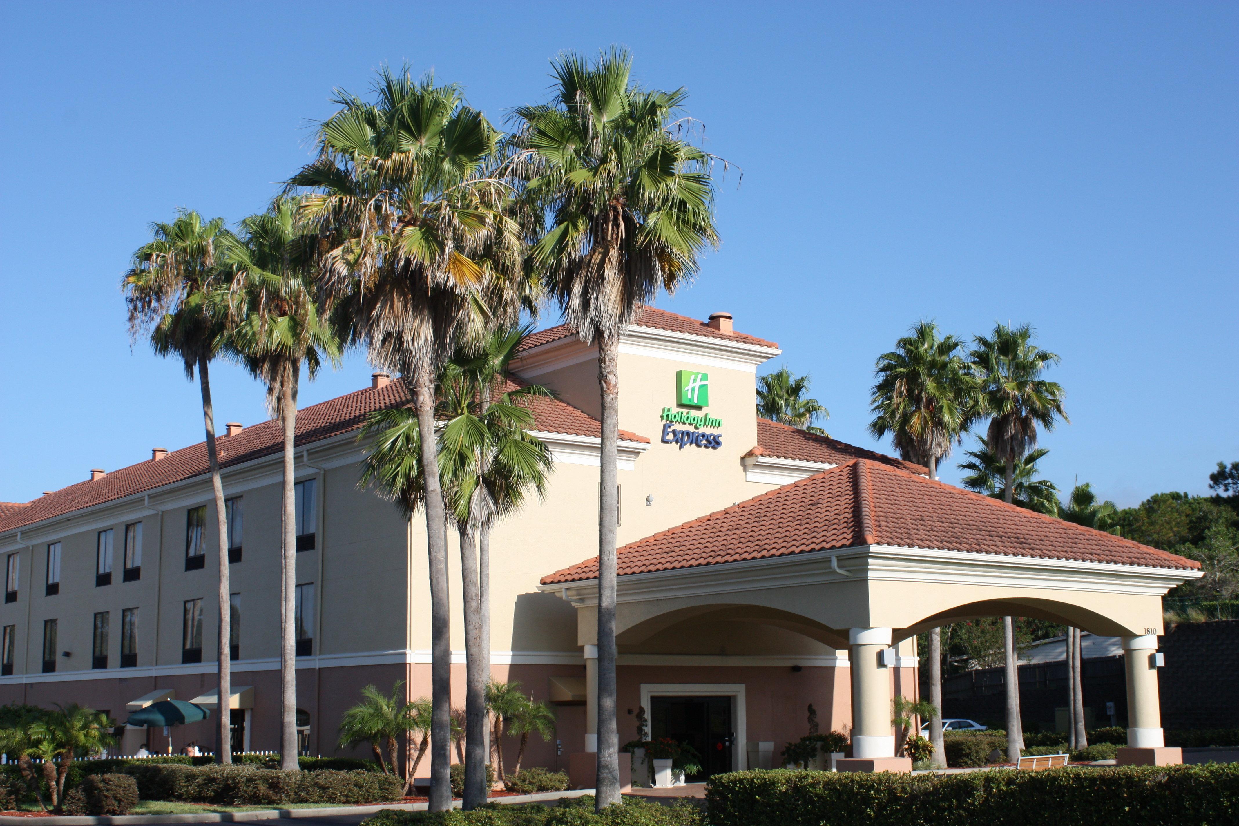 Holiday Inn Express - Clermont By Ihg Exterior foto