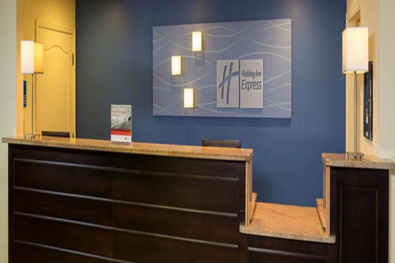 Holiday Inn Express - Clermont By Ihg Exterior foto